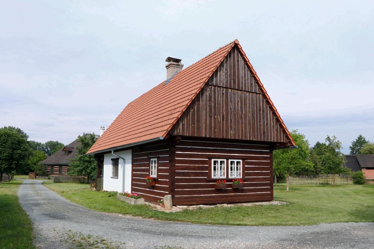 Letni Byt Ve Skanzenu Třebechovice pod Orebem Buitenkant foto